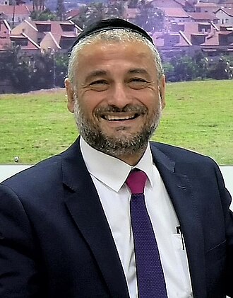 موشيه أبوتبول