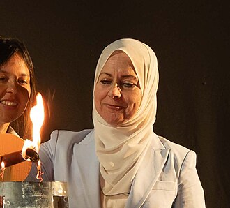 سمية بشير